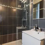Apartamento Comfortable Flat - 1bd 4p - Gare Est Paris