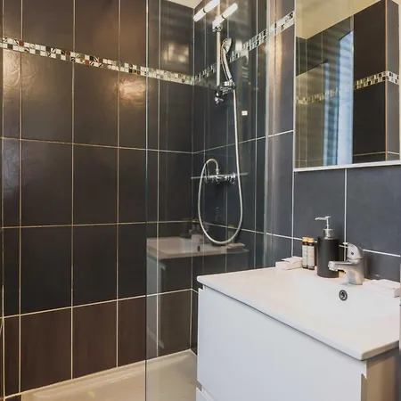 شقة Comfortable Flat - 1bd 4p - Gare Est باريس