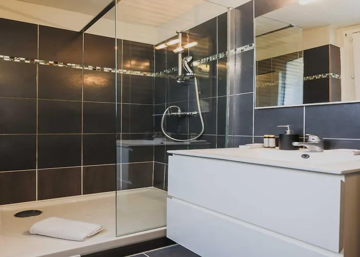 Apartment Comfortable Flat - 1bd 4p - Gare Est